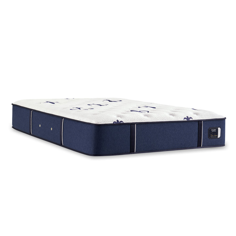 Stearns & Foster® Studio – Medium Tight Top 14" Mattress