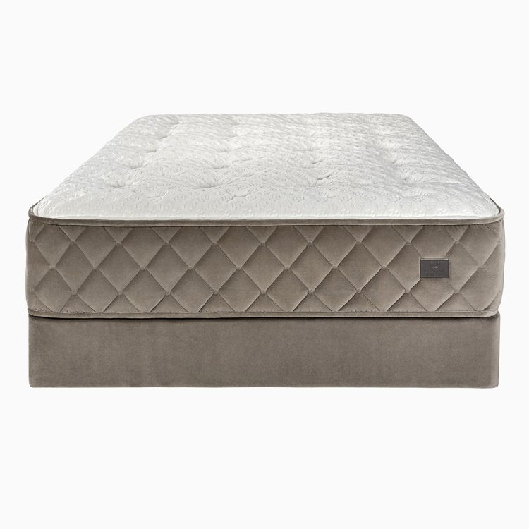 The Chantilly Luxury Plush 14"