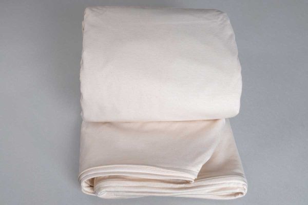 SLEEP & BEYOND-Organic Cotton Zippered Encasement